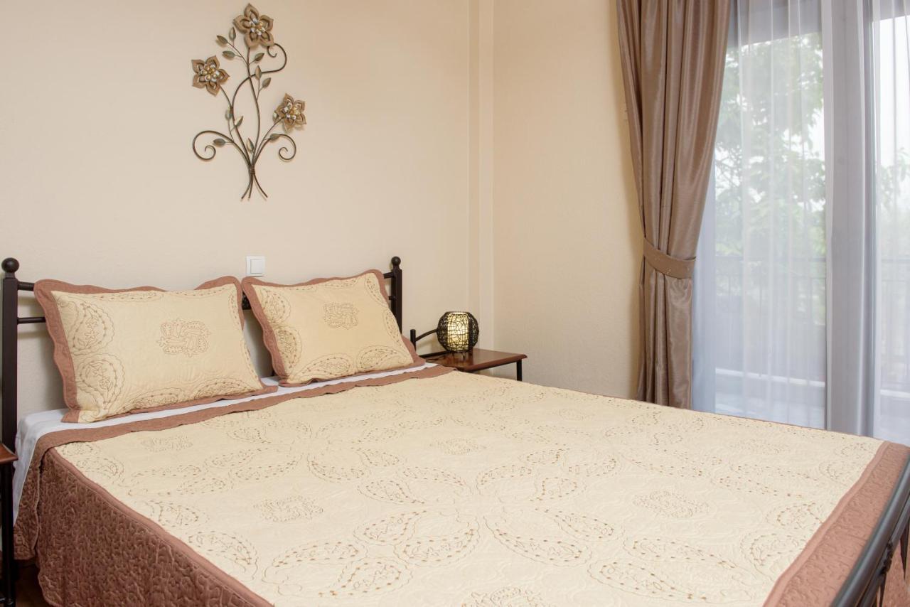 Dili Apartments Ierissós Zewnętrze zdjęcie